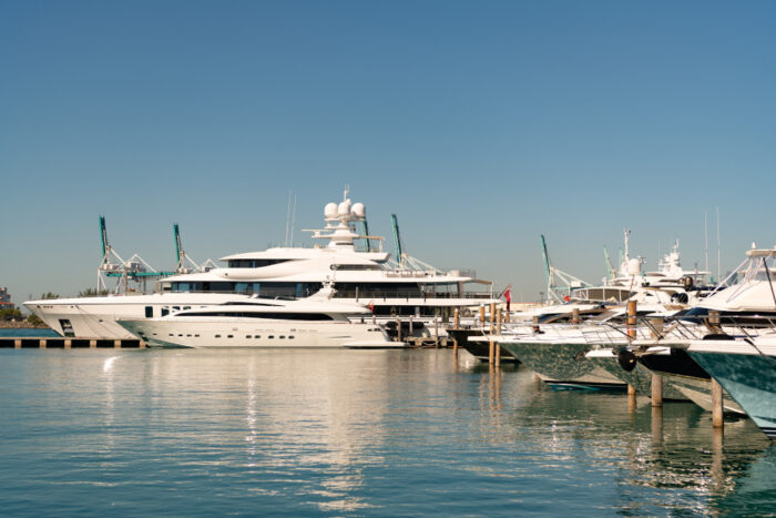 hong kong yacht for sale